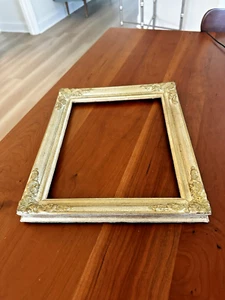 Vintage 12″ x 10″ Wood Frame Made in Holland Gold Finish - Picture 1 of 9