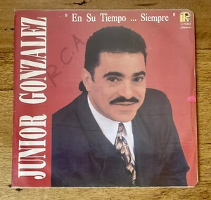 Junior Gonzalez - En Su Tiempo …Siempre - Picture 1 of 4