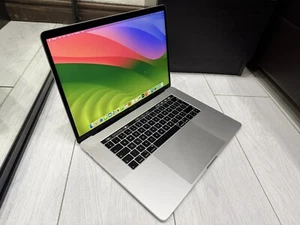 Apple MacBook Pro Retina 15.4” 2018 512GB SSD 16GB Ram 2.6GHz 6-Core i7 Pro 560X - Picture 1 of 18