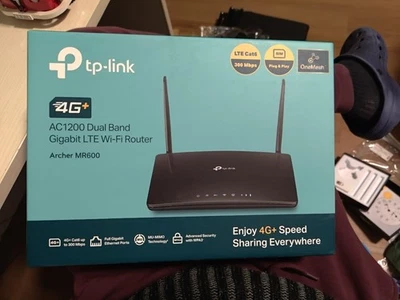 TP-LINK Archer MR600 V2 4G+ Cat6 300Mbps Wi-Fi Dual Band AC1200 Router - Nero - Immagine 1 di 4