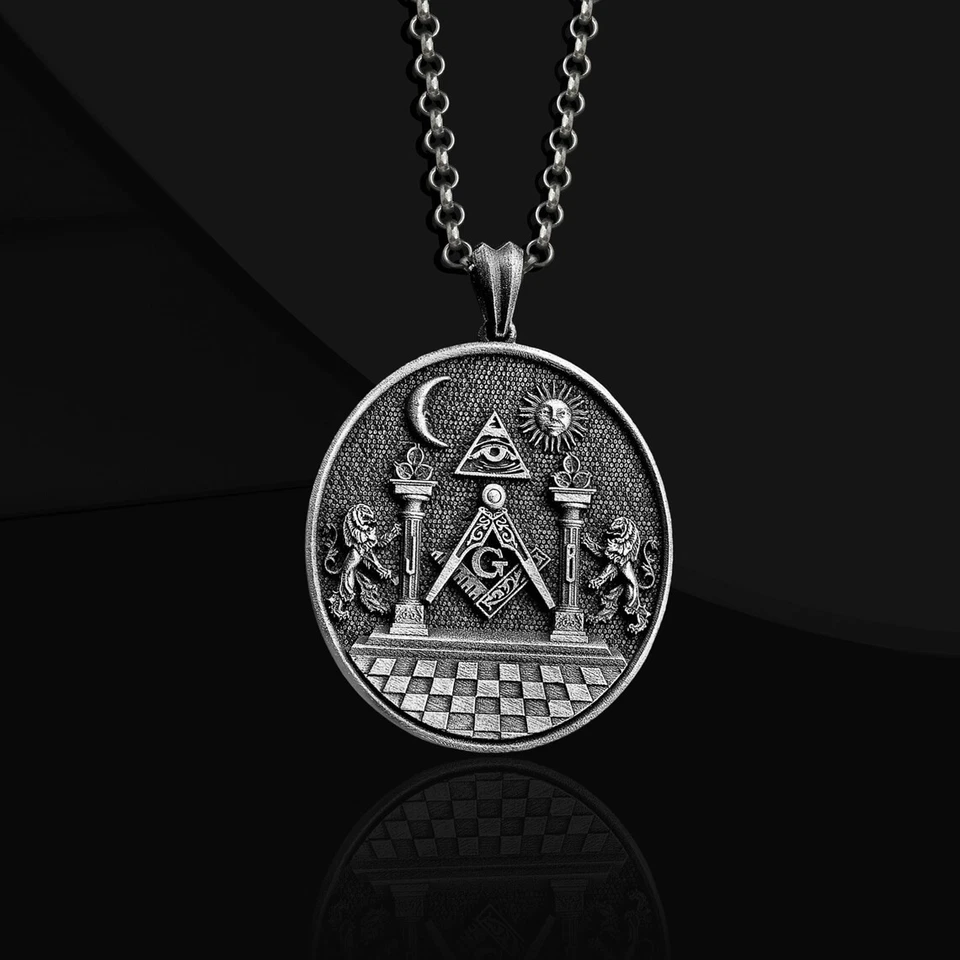 Collar Masónico Oxidado Plata de Ley 925 Colgante Collar Libre de Derechos Foto 1 de 4