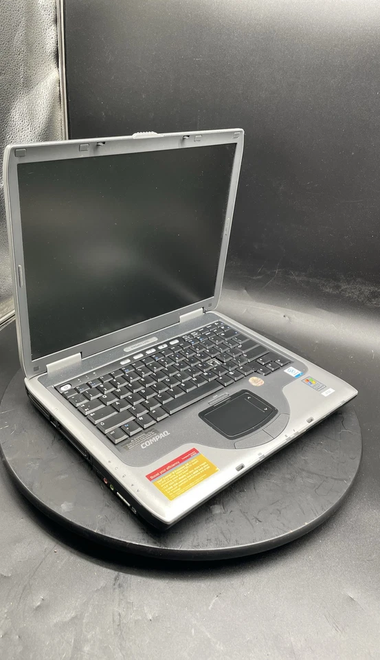 Ноутбук Compaq Presario 2200 процессор Intel Celeron M 15 дюймов ноутбук без жесткого диска - Изображение 1 из 4