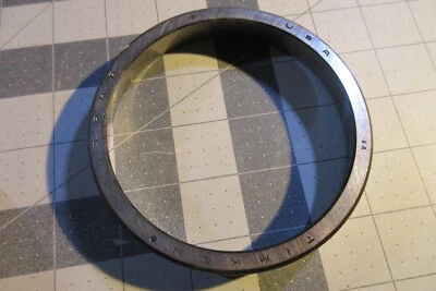 GEHL 078646 Taza de rodamiento de rodillos cónicos OEM NOS Foto 1 de 4