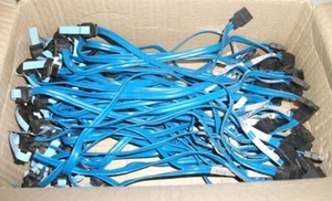 Job Lot 54x Dell 0MK524 25cm Blue Right Angled SATA Cables - Picture 1 of 1