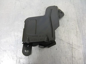 Halter Schutzblech für Hydraulikblock Renault Laguna II / Vel Satis 8200061913 - Picture 1 of 1