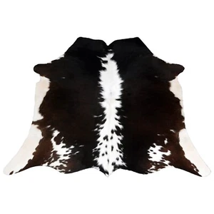 Alfombra pequeña de cuero de vaca marrón oscuro y blanco | Piel de vaca real | Alfombras piel de vaca - Imagen 1 de 9