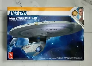 POLAR LIGHTS 1/2500 SCALE STAR TREK U.S.S. DISCOVERY NCC-1031 MODEL KIT 961 F/S - Picture 1 of 11