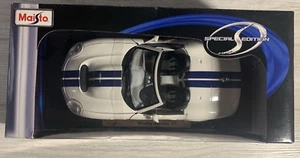 Maisto Special Edition Shelby Series 1 Convertible White with Blue Stripes 1:18 - Picture 1 of 6