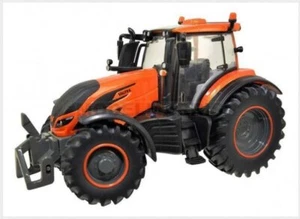 BRITAINS 43273 Holstein Cow Deal Valtra - BRITAINS - 43273 - 1:3 2 - Picture 1 of 2