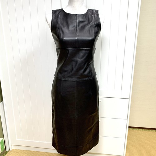 LOEWE Vestito nero in pelle di pecora senza maniche lunghezza ginocchio