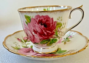 Royal Albert "American Beauty"Fine Bone China Tea Cup and Saucer - Picture 1 of 11