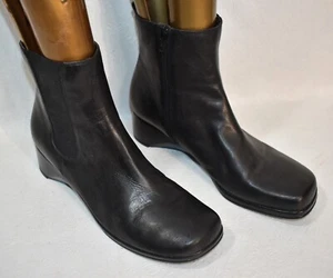 Liz  Claiborne Boots Size 8 Black Leather Vintage - Picture 1 of 8