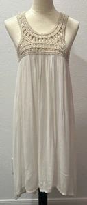 Chelsea & Violet Women's Off White Maxi Dress Sz Medium NWT - Picture 1 of 10