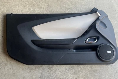 Chevrolet Camaro LF 2010-2015 conductor izquierdo panel de moldura de puerta delantera negro SS Foto 1 de 4