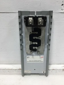 Eaton 816INT200NLRF 200 Ampere 4 spazi 120/240V centro di carico solo 5,5" X 14" - Foto 1 di 9