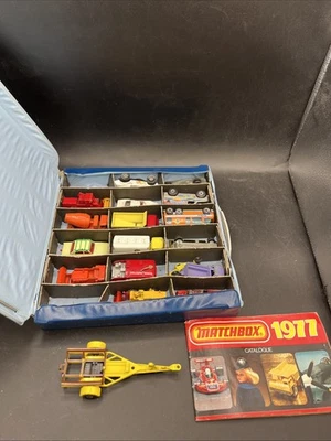 Винтажный Matchbox Lesney 1967 Мини Чехол С 9 Автомобилями Lesney ПЛЮС ДОПОЛНЕНИЯ - Изображение 1 из 4