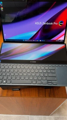 ASUS ZENBOOK PRO DUO UX582ZW, Dual Screen OLED, i9 12th, 32 GB Ram, SSD 1 TB  - Immagine 1 di 4