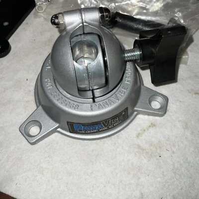 Tornillo de banco Pana 2898068 base estándar atornillada Foto 1 de 2