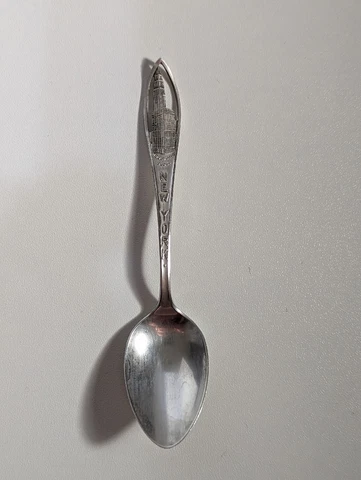 Vintage New York Woolworth Building Spoon Sterling Silver 4 1/8" Souvenir Cover