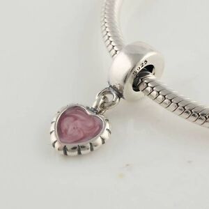 AUTHENTIC PANDORA #790471EN28 YOUNG LOVE PINK ENAMEL CHARM BRAND NEW RETIRED F/S
