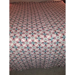 Pink and Blue Geometric Blank Fits Double bed - Picture 1 of 3