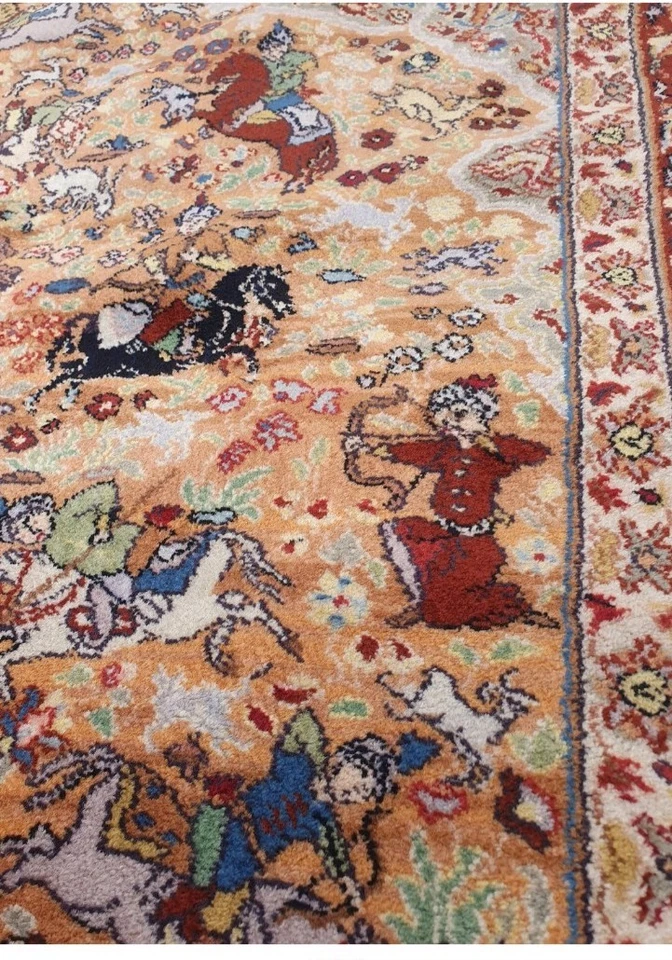 Rare! Hard to Find! Original KARASTAN 100% Wool Rug  8'8 ×12'Sophisticated scene - Image 1 of 4