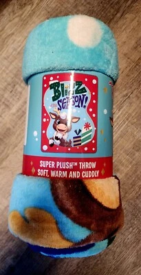 Reindeer in Here Blizz the Season Super Plush Throw 46in x 60in - BRAND NEW - Image 1 of 4
