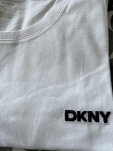 DKNY White Mens T-shirt Size XL BNWT - Picture 1 of 5