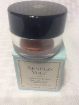 AVON Rendez-Vous Gel Shadow & Liner in SPLENDEUR MAGNIFICENCE 0.22 oz. - Image 1 of 4