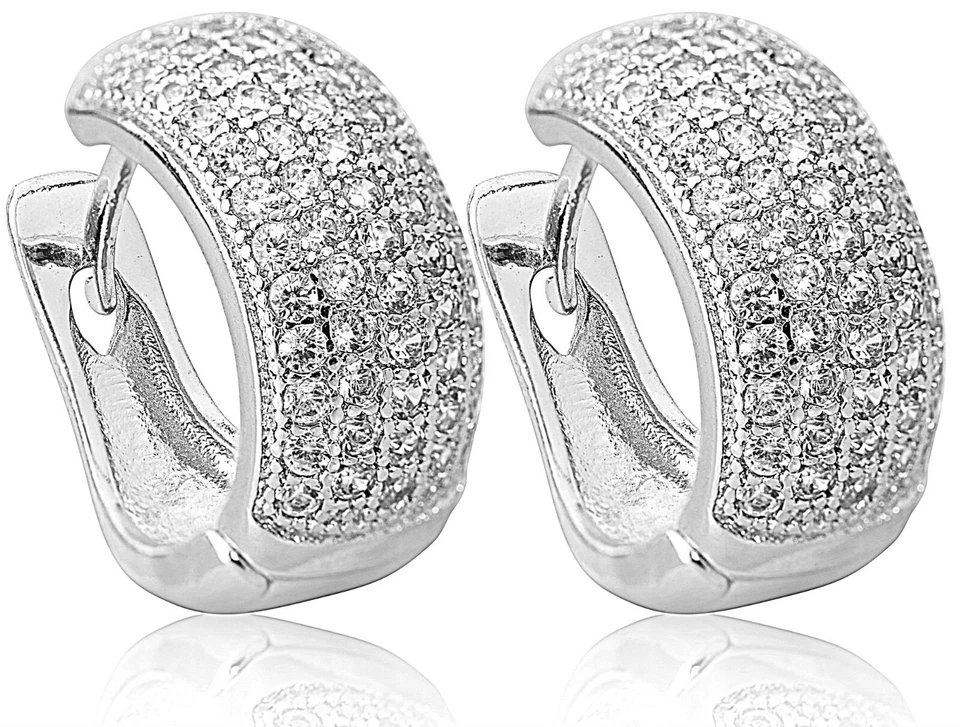 Brincos grandes de argola Huggie cristais gelados folheados a ouro branco masculino feminino - Imagem 1 de 4