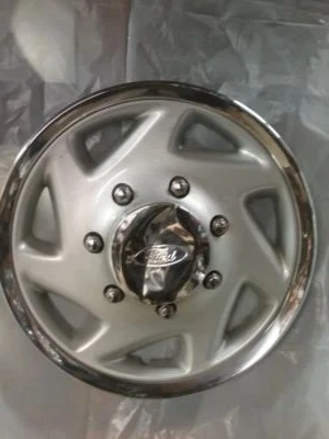 Tapacubos cubierta rueda Srw 7 radios en ángulo para furgoneta Ford E350 95-16 224261 Foto 1 de 2