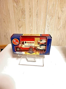 Winn Dixie Die-cast Metal Coin Bank & 2 Trucks, NIB - Picture 1 of 5