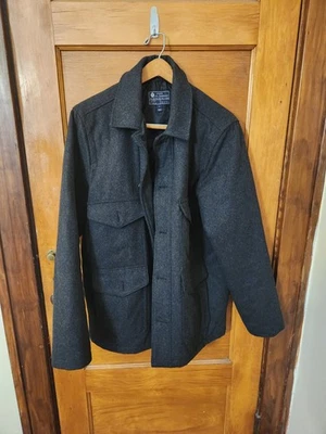 Men's J Crew Winter Coat Large - Image 1 of 4