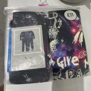 2 Pairs Boys Pyjamas Space Themed 4-5 Years Glow In The Dark From TU New - Picture 1 of 2