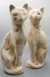 2 estatuillas de cerámica vintage de cuello largo con diseño floral - Imagen 1 de 13