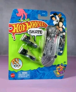 SHREDATOR ~ Tony Hawk Hot Wheels Skate Fingerboard HNG23 Undisputed @2022 - Picture 1 of 2