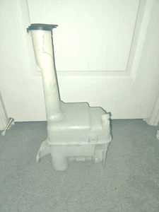 '00-'04 Toyota Avalon 85315-07020 OEM Reservoir, BROKEN NECK, Full Washer Kit - Picture 1 of 6