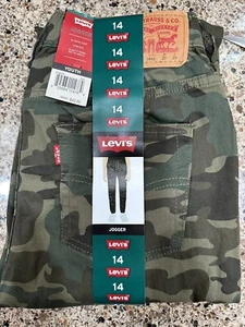 Levi's Youth Boy's Elastic Cuff Stretch Twill Jogger with Pockets Green Camo 14 - Picture 1 of 2