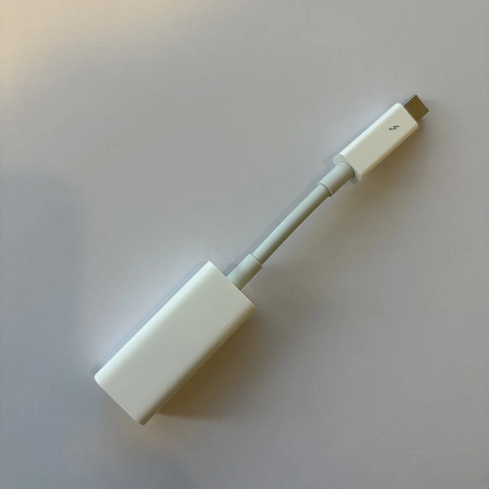 Apple Thunderbolt 2 to FireWire 800 Adapter A1463 MD464LL/A OEM - Image 1 of 4