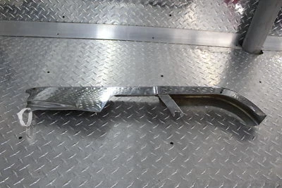 Suzuki Savage 650 LS650P 1997 basculante protector de cadena cubierta daños Foto 1 de 4