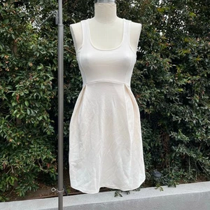 Vestido sin mangas vintage Y2K Event crema mini acampanado para mujer pequeño hecho en EE. UU. - Imagen 1 de 6