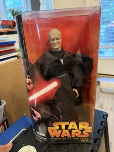 Star Wars Revenge of the Sith - Darth Sidious 12” Figure - Picture 1 of 5