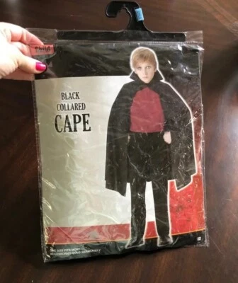 Disfraz de Halloween para niño vampiro capa negra o Harry Potter Foto 1 de 3