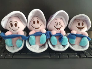 Set of 4 Disney Baby Young Oyster Alice Plush Key Chain 12CM NEW - Foto 1 di 7