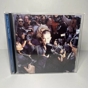 Robbie Williams - Life Thru a Lens (2006) - Picture 1 of 4
