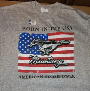 Ford Mustang Nacido en Estados Unidos GRIS JASPEADO Camiseta Adulto - Imagen 1 de 2