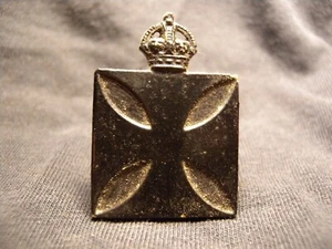 CANADIAN CHAPLAIN SERVICE WWI CAP BADGE IN THIS SIGN CONQUER PADRE PRIEST - Picture 1 of 5