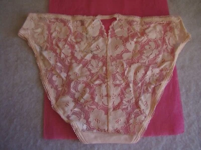 New Victoria’s Secret Light Pink Cotton Lace Ribbon Flower Bikini Panties - Image 1 of 4