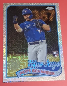 2024 Topps Series 1 Davis Schneider Rookie Silver Pack Mojo #T89C-14 Blue Jays - Afbeelding 1 van 6