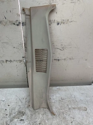 Chevy El Camino GMC 1973-77 Sprint inferior izquierdo pilar B plástico panel de moldura OEM Foto 1 de 4